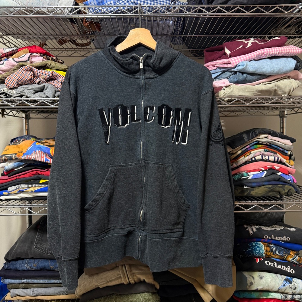 Volcom Zip Up Sweatshirt Mens M Gray Stone Graphic Embroidered Skate Vintage